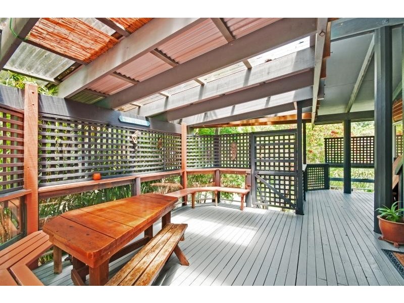 8 Rengbari Place, Avoca Beach NSW 2251