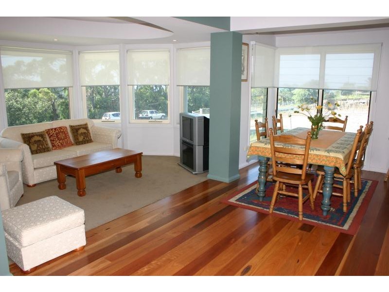 51 Copacabana, Copacabana NSW 2251