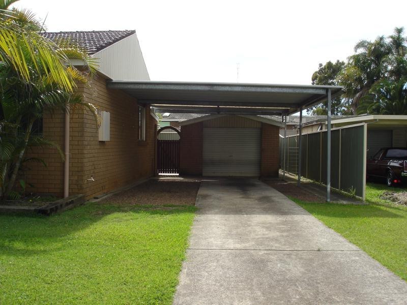 4 Ferndale Street, Killarney Vale NSW 2261