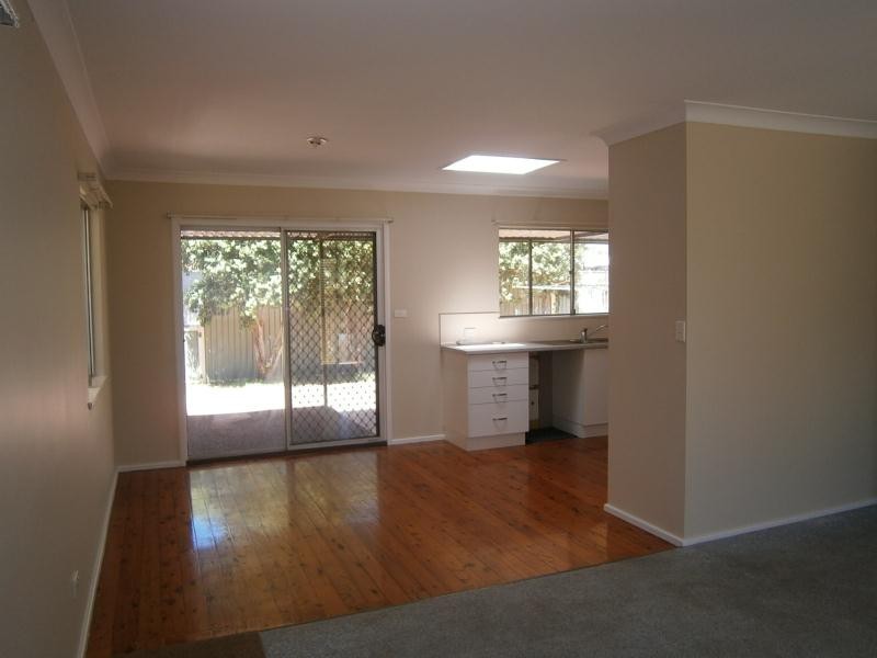 4 Ferndale Street, Killarney Vale NSW 2261