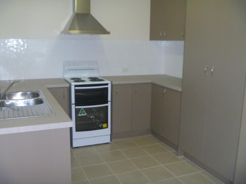 33 Henry Kendall Street, West Gosford NSW 2250