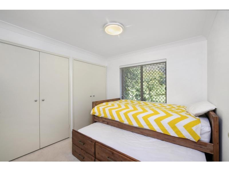 2/7 Smillie Avenue, Terrigal NSW 2260