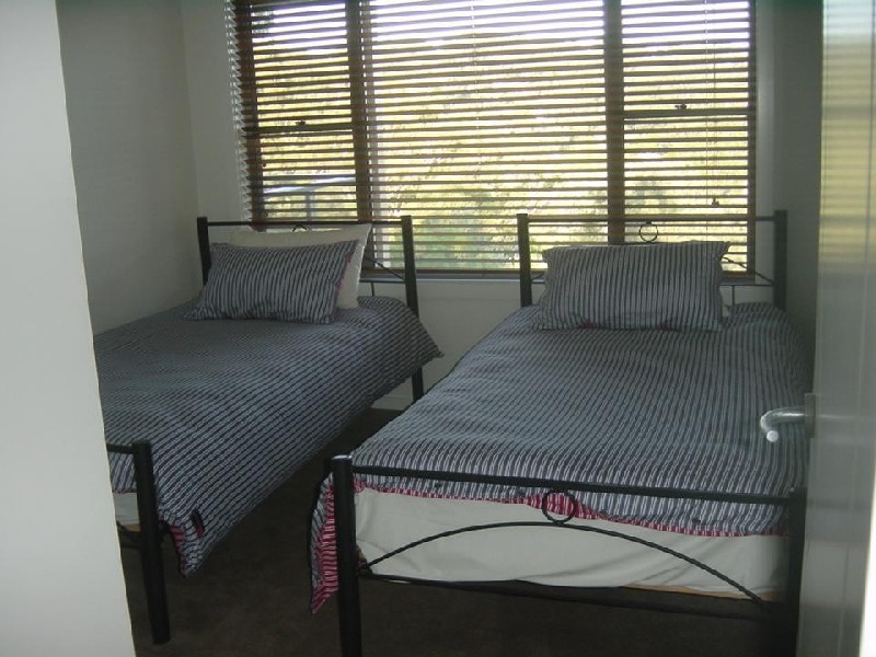 36 Harcourt Place, North Avoca NSW 2260