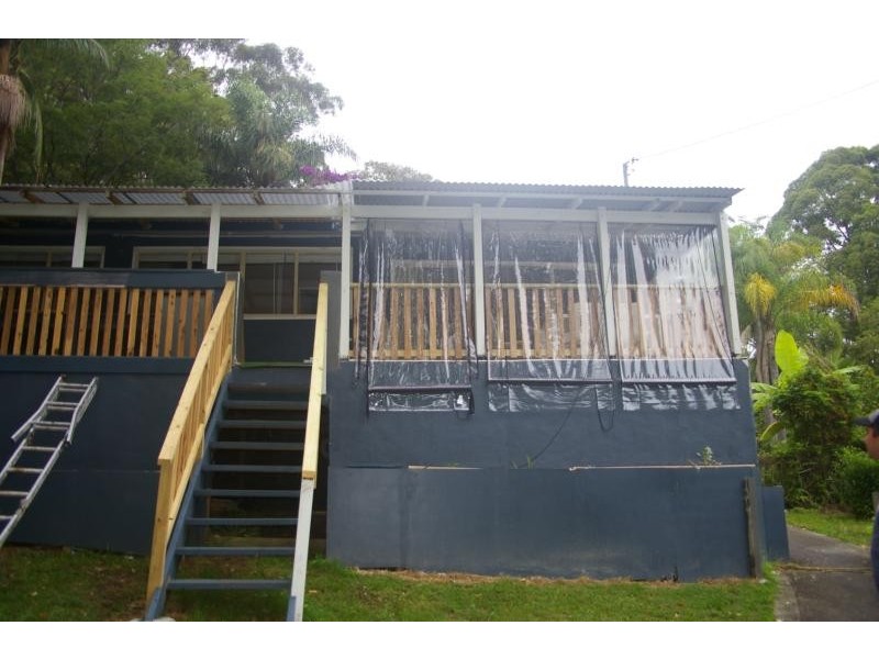 2 Carolina Park Road, Avoca Beach NSW 2251