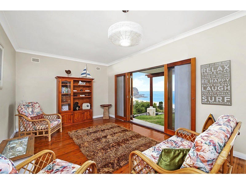 111 Copacabana Drive (access at end of Helen Drive), Copacabana NSW 2251
