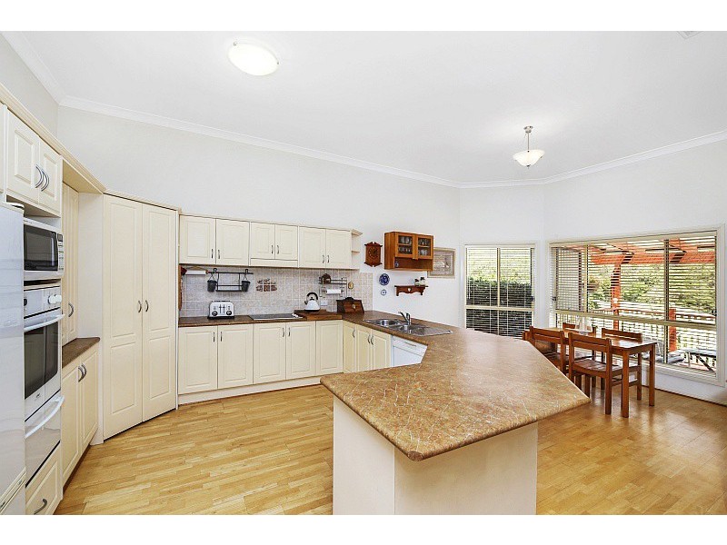 11 Robusta Close, Erina NSW 2250