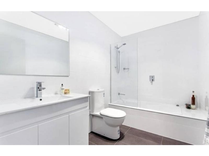 1/77-81 Havenview Road, Terrigal NSW 2260