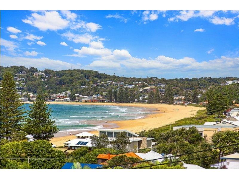 70 North Avoca Parade, North Avoca NSW 2260