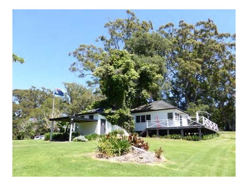 253 Avoca Drive, Avoca Beach NSW 2251