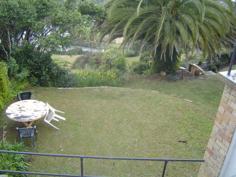 13 Warren Ave, Avoca Beach NSW 2251