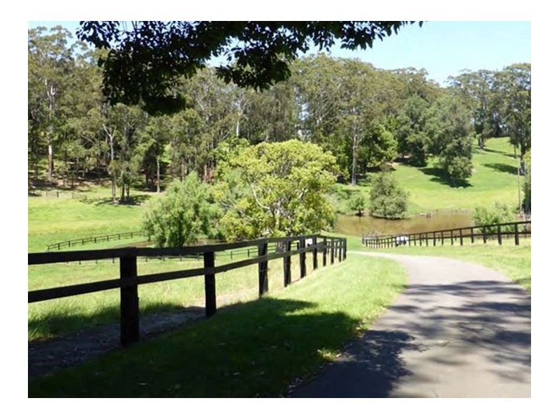 253 Avoca Drive, Avoca Beach NSW 2251