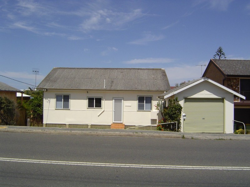 115 Ocean View Dr, Wamberal NSW 2260