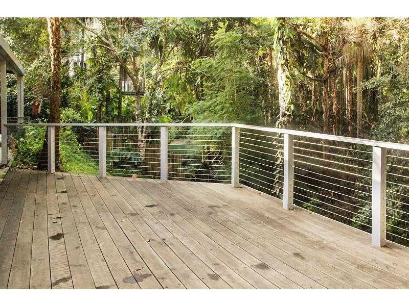 9 Palmgrove Place, North Avoca NSW 2260