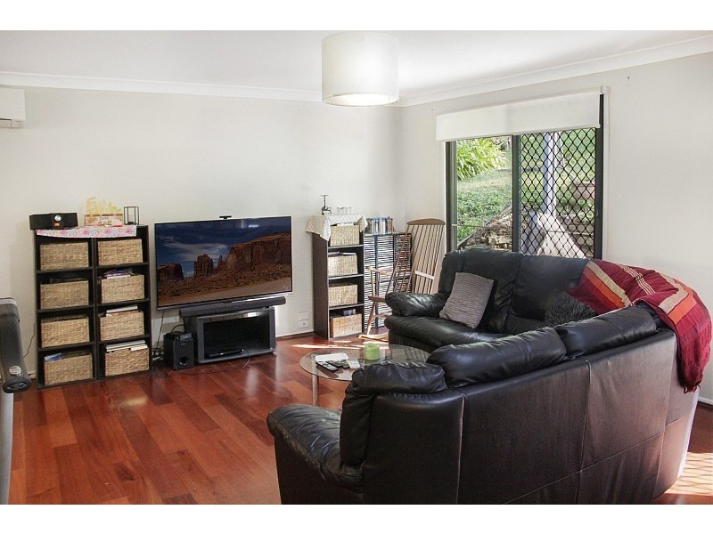 9 Palmgrove Place, North Avoca NSW 2260