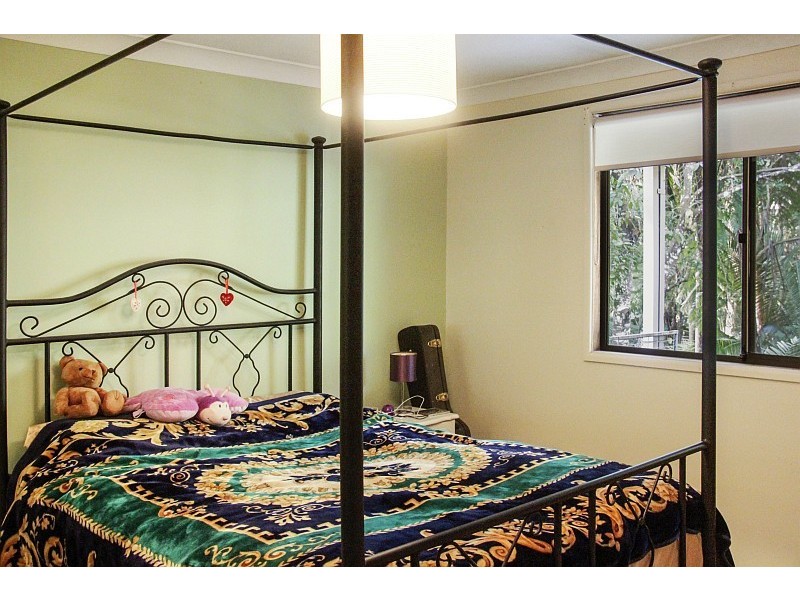 9 Palmgrove Place, North Avoca NSW 2260