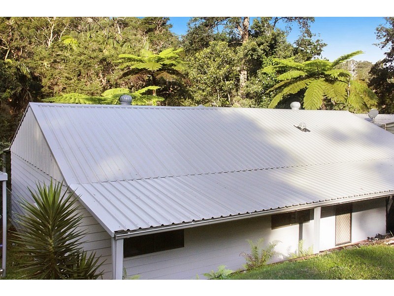 9 Palmgrove Place, North Avoca NSW 2260