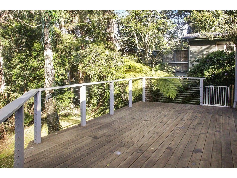 9 Palmgrove Place, North Avoca NSW 2260