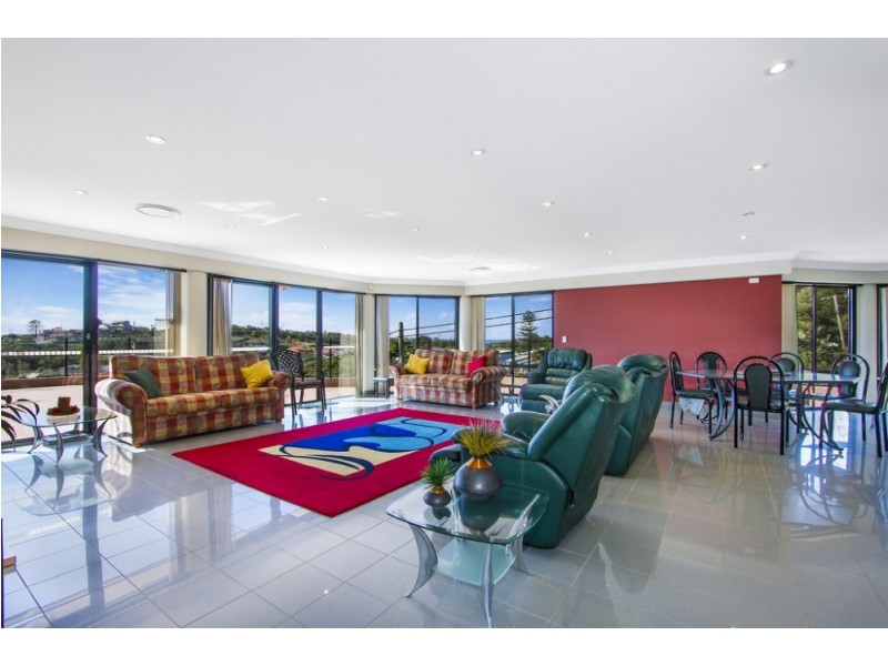 4/49 Ash Street, Terrigal NSW 2260