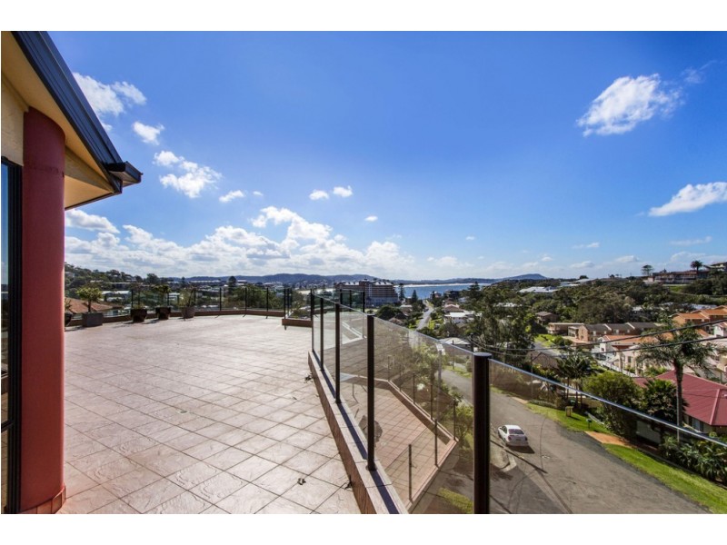 4/49 Ash Street, Terrigal NSW 2260