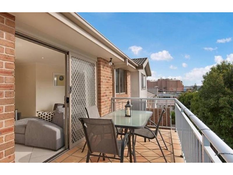 1/7 Smillie Avenue, Terrigal NSW 2260