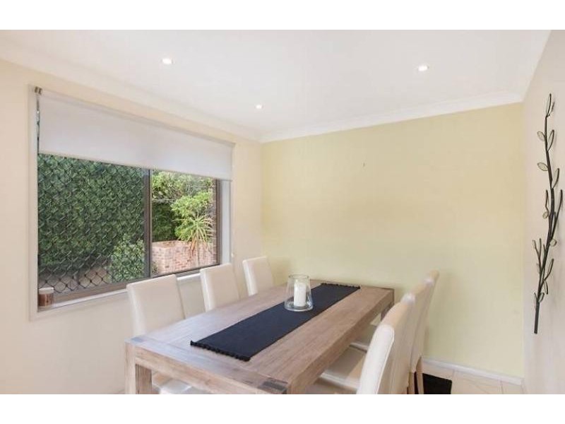 1/7 Smillie Avenue, Terrigal NSW 2260