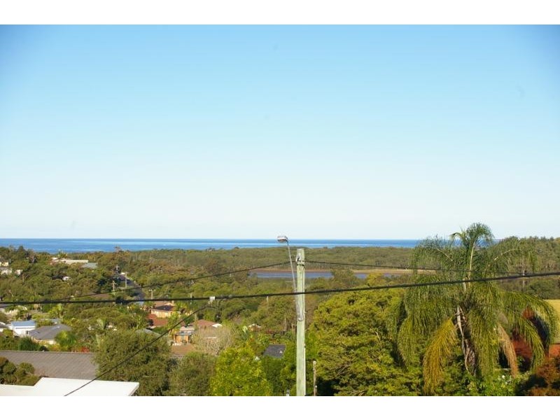 773 The Entrance Road, Wamberal NSW 2260