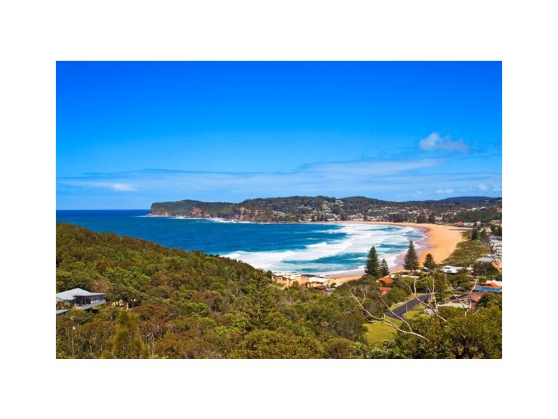 2/72 Tramway Road, North Avoca NSW 2260