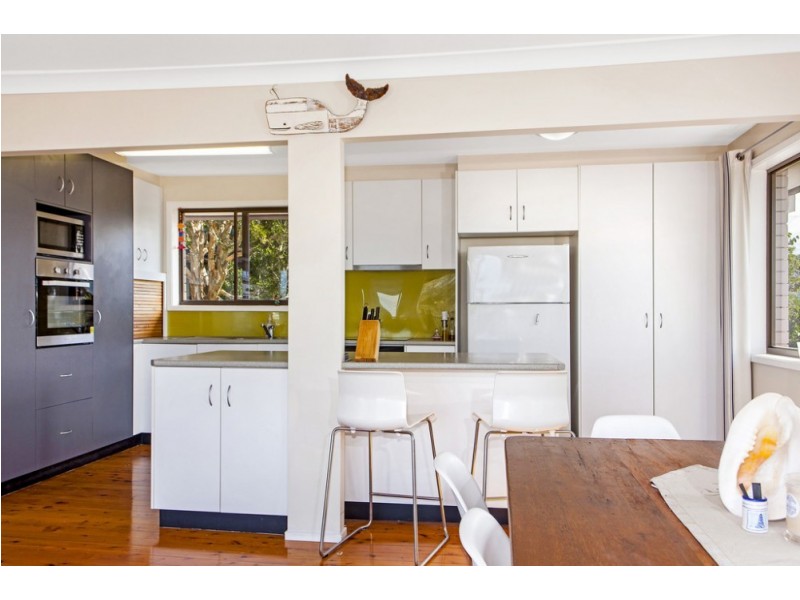 19 Kalakau Avenue, Forresters Beach NSW 2260