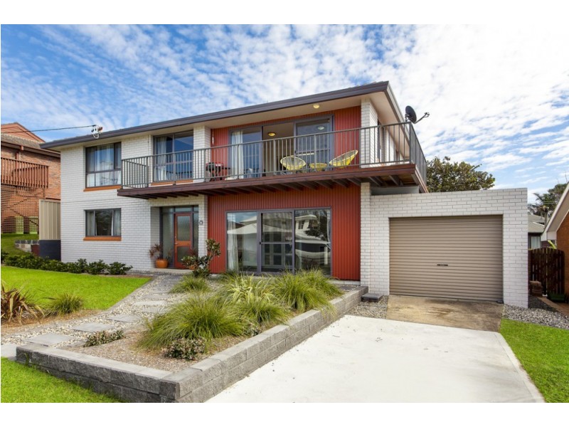 19 Kalakau Avenue, Forresters Beach NSW 2260
