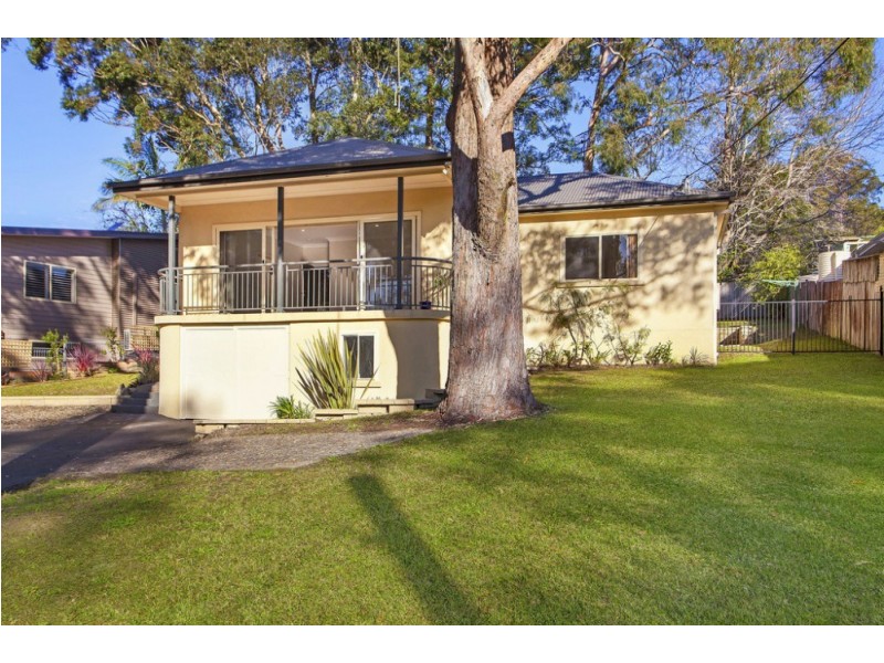248 Avoca Drive, Avoca Beach NSW 2251