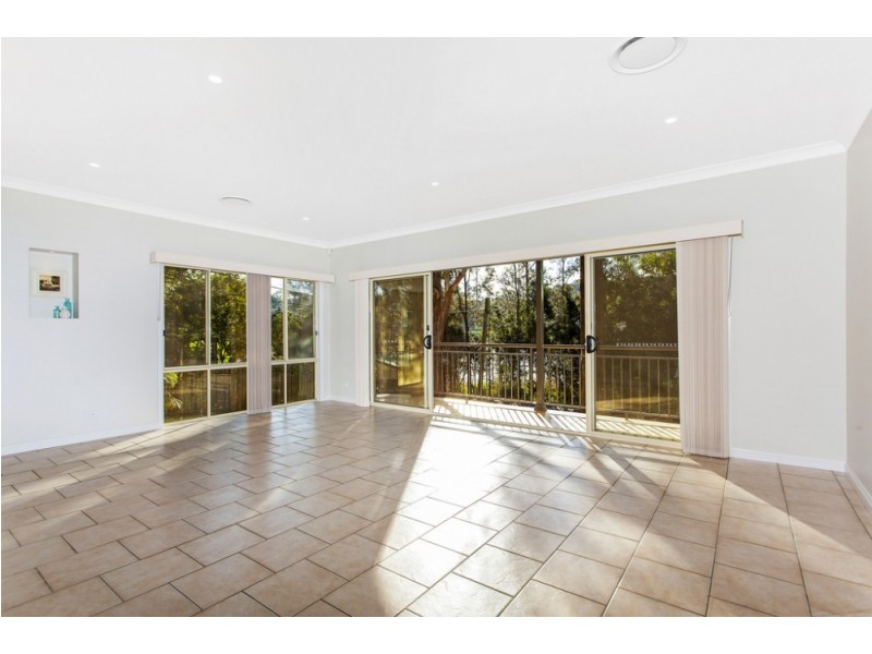 248 Avoca Drive, Avoca Beach NSW 2251
