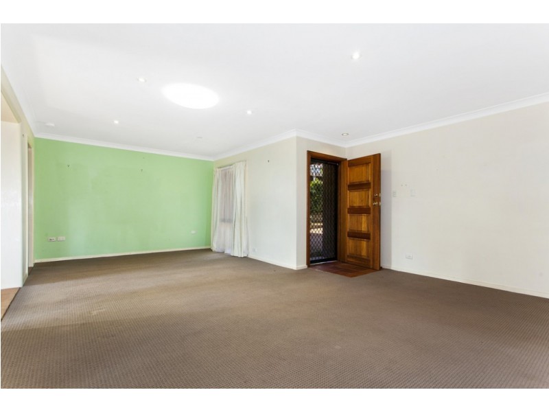 12 Cudgee Close, Green Point NSW 2251
