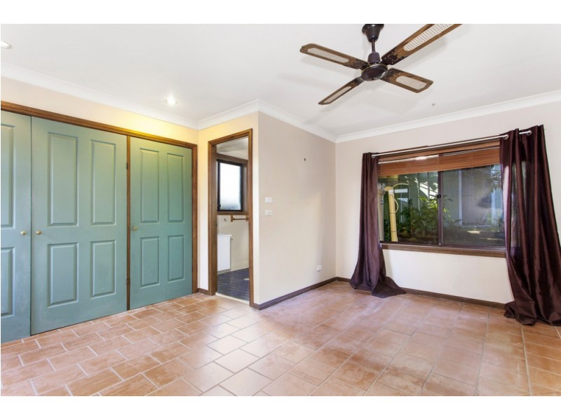 12 Cudgee Close, Green Point NSW 2251