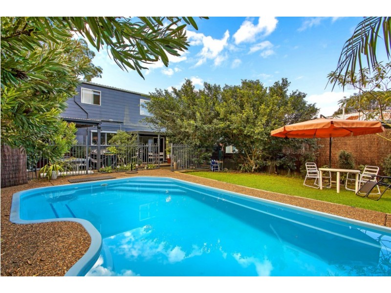 34 Dakara Avenue, Erina NSW 2250