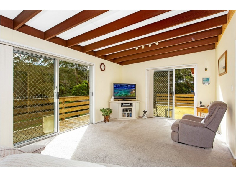 78 Lake Shore Drive, North Avoca NSW 2260