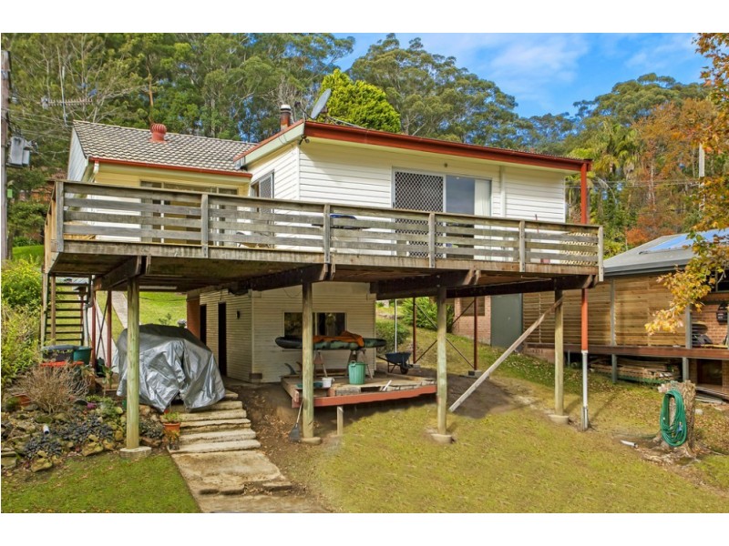 78 Lake Shore Drive, North Avoca NSW 2260