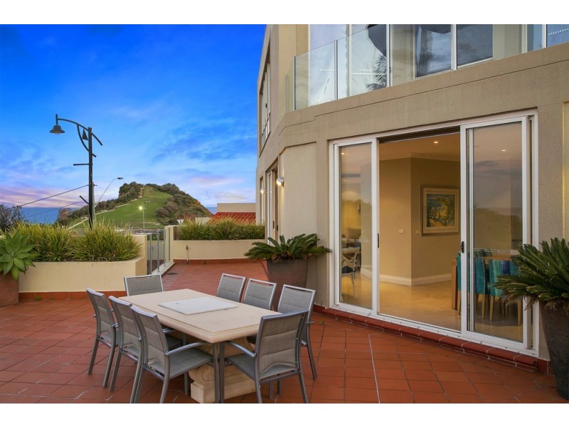 5/2 Terrigal Esplanade, Terrigal NSW 2260