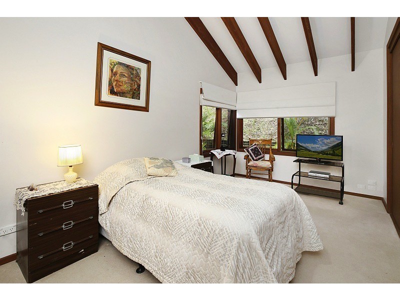 4 Carolina Park Road, Avoca Beach NSW 2251