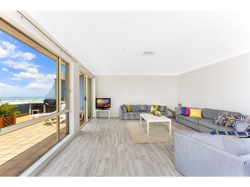 9/21 North Avoca Parade, North Avoca NSW 2260