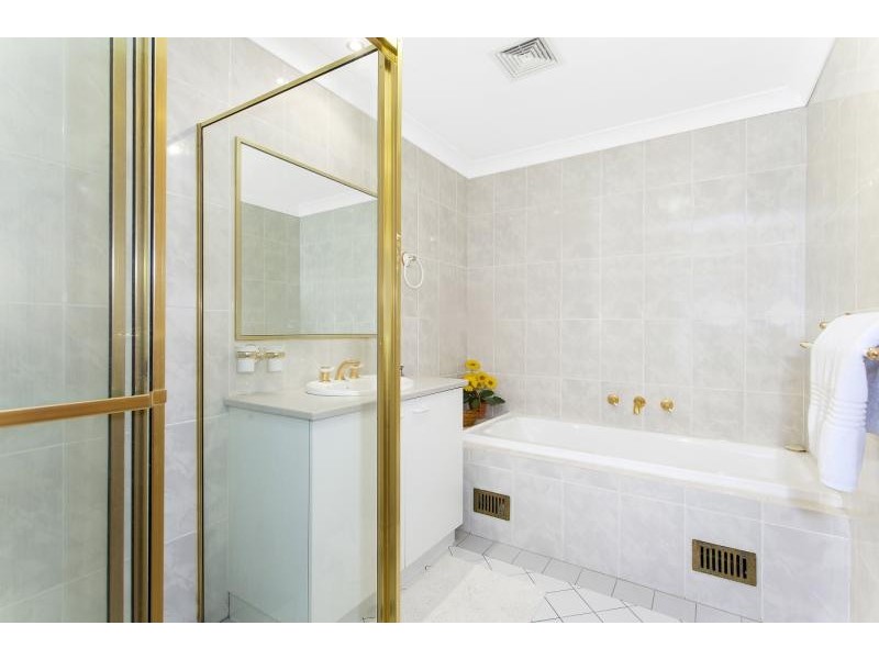 9/21 North Avoca Parade, North Avoca NSW 2260