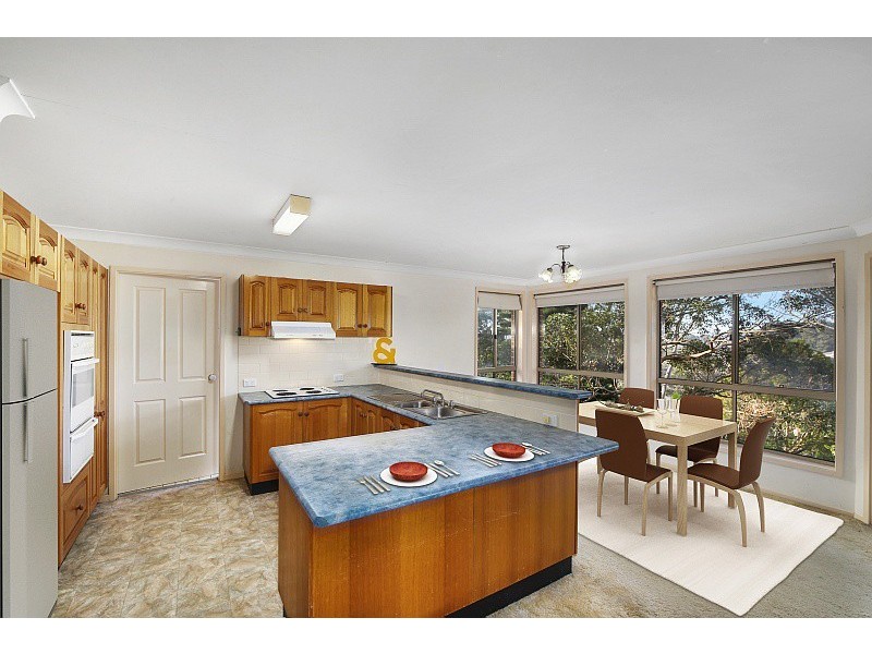 32 Ridgway Road, Avoca Beach NSW 2251