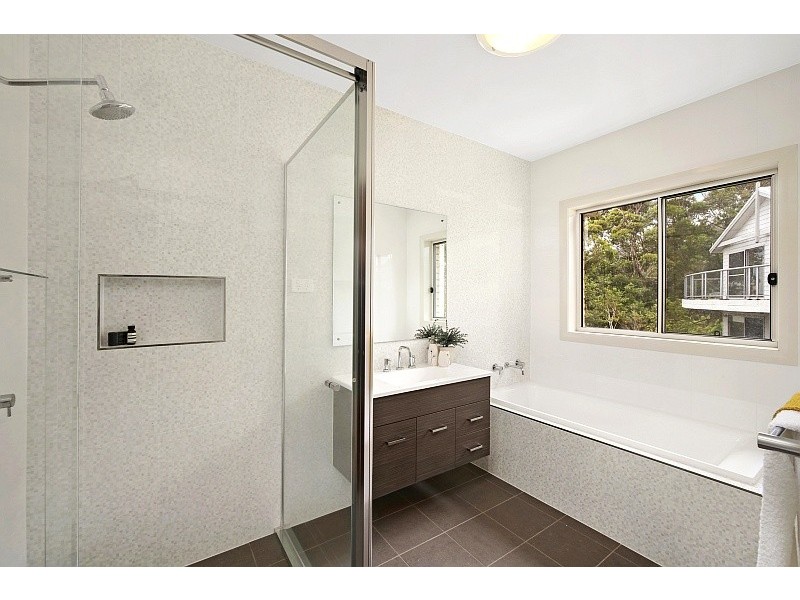 23 Ascot Avenue, Avoca Beach NSW 2251