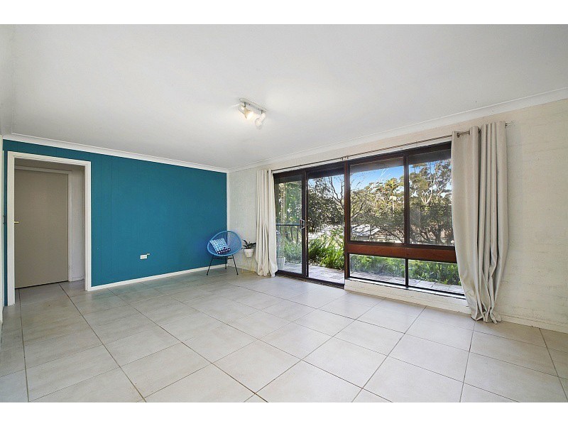 5 Bellevue Crescent, North Avoca NSW 2260