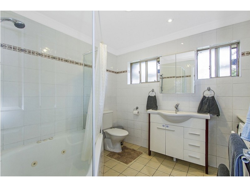 2/127 Carrington Street, Narara NSW 2250