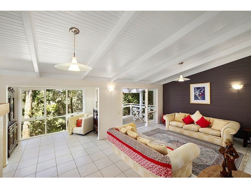 5 Franklin Avenue, Avoca Beach NSW 2251