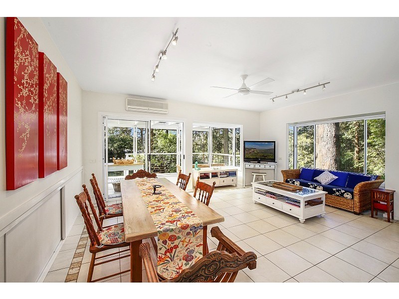 5 Franklin Avenue, Avoca Beach NSW 2251