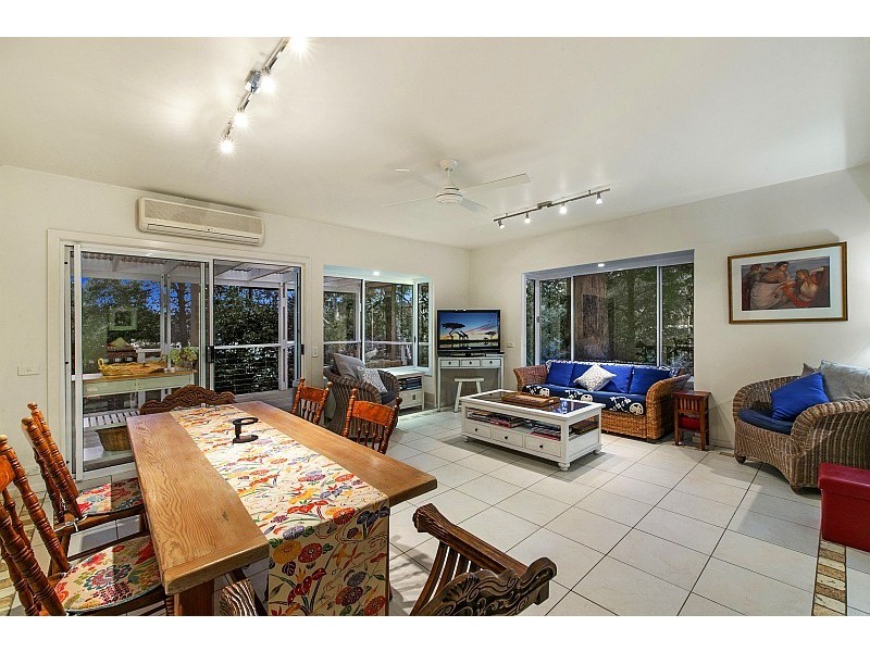 5 Franklin Avenue, Avoca Beach NSW 2251