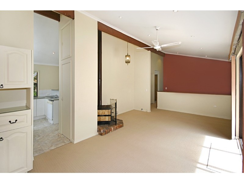 292 Avoca Drive, Avoca Beach NSW 2251