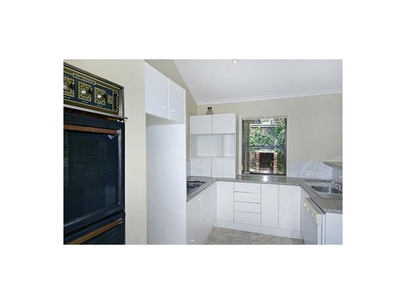 292 Avoca Drive, Avoca Beach NSW 2251