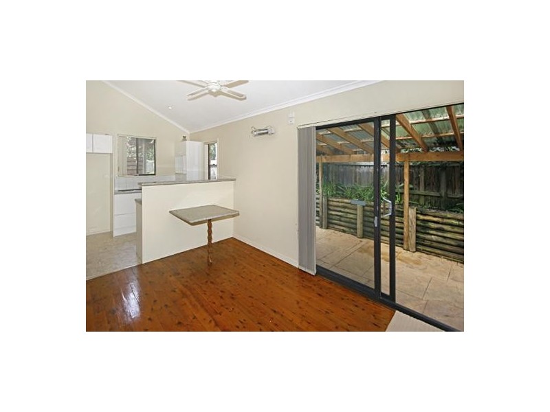 292 Avoca Drive, Avoca Beach NSW 2251